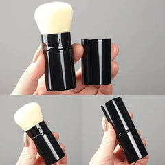 Einziehbare Kabuki-Bürste für makelloses Auftragen von Make-up